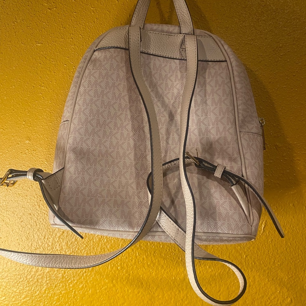 Michael Kors Light Pink Backpack with Gold Accents - Picture 4 of 8